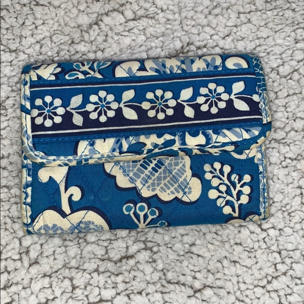 vera bradley wallet